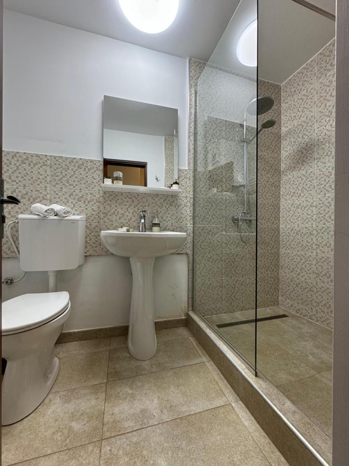 Sunrise Apartment บูคาเรสต์ ภายนอก รูปภาพ